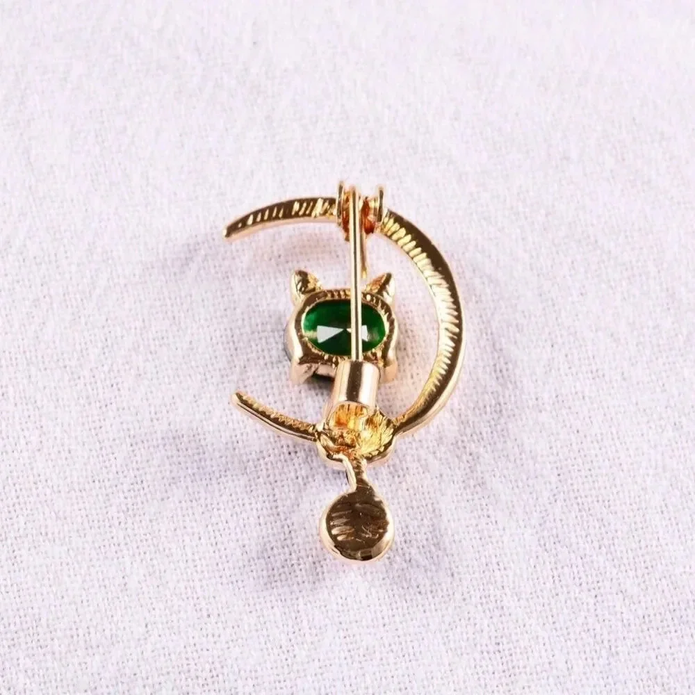 VQ Cat on the Moon Brooch